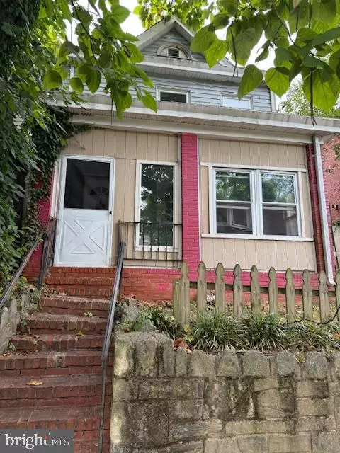 Washington, DC 20032,3330 BROTHERS PL SE