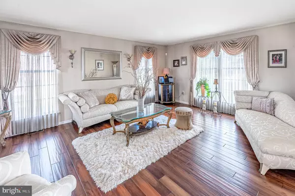 Sewell, NJ 08080,11 CIDER PRESS LN