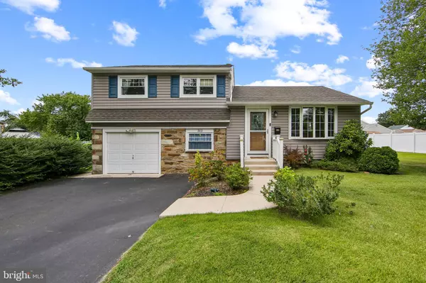 312 GIBSON AVE, Warminster, PA 18974