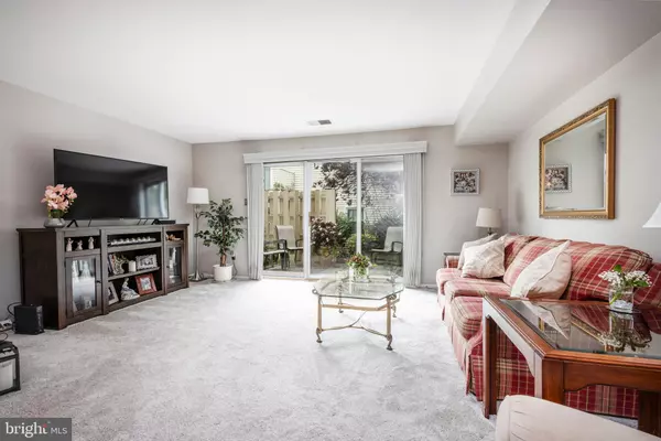 Ambler, PA 19002,90 HAMPSTEAD DR #90