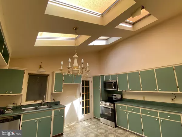 Lavale, MD 21502,1 SUNSET