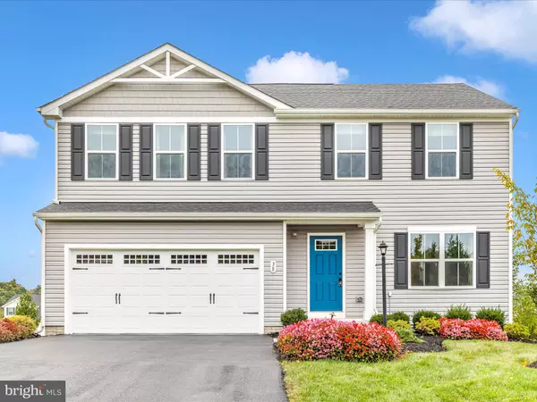 38 DIOPSIDE DR, Chambersburg, PA 17202