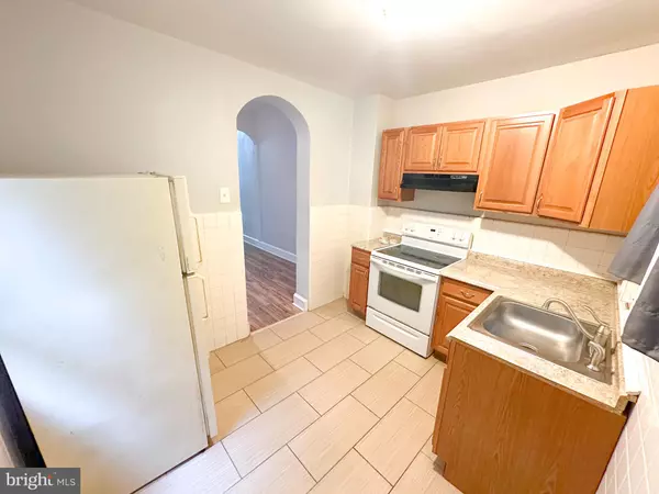 Philadelphia, PA 19132,2446 N 33RD ST