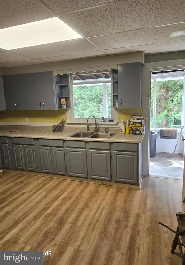 Pottsville, PA 17901,613 W RACE ST