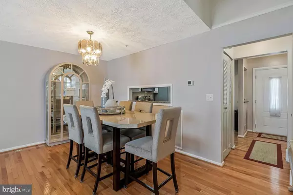 Oxon Hill, MD 20745,4660 WINTERBERRY LN