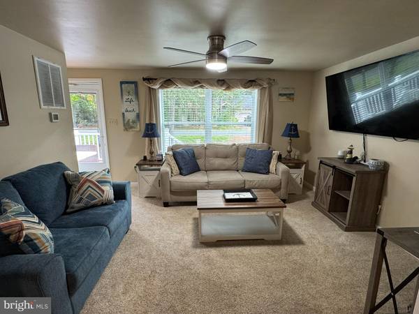 Ocean Pines, MD 21811,85 PINEHURST RD