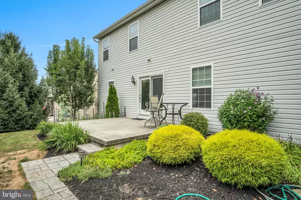 Carlisle, PA 17013,215 WEST VW