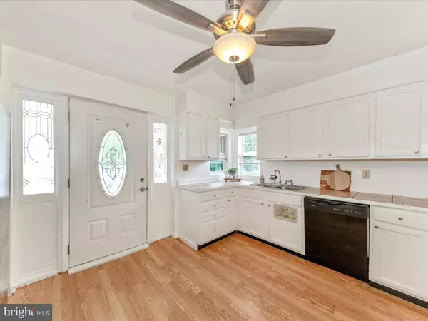 Berkeley Springs, WV 25411,6 MYERS TRL