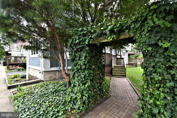 Morrisville, PA 19067,209 S DELMORR AVE