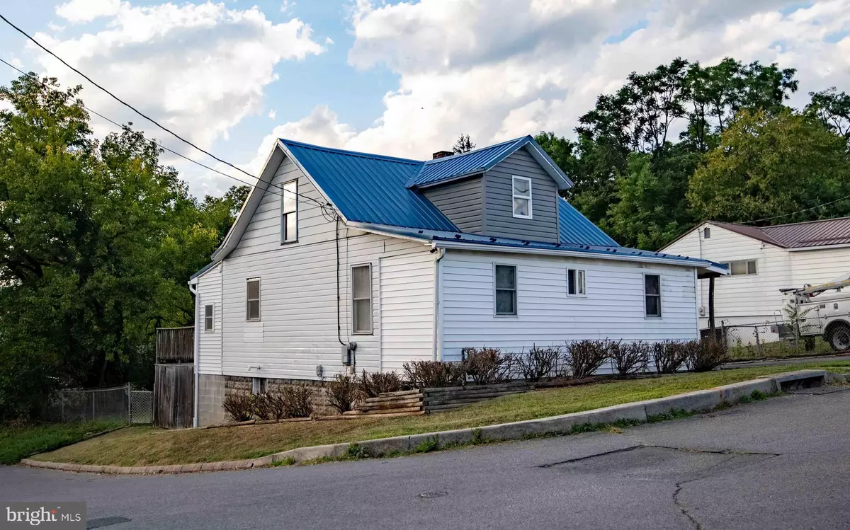 Cumberland, MD 21502,61 MAPLE ST