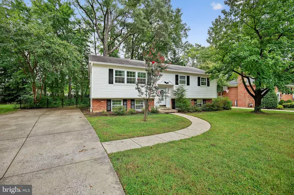 Alexandria, VA 22308,1704 COOL SPRING DR