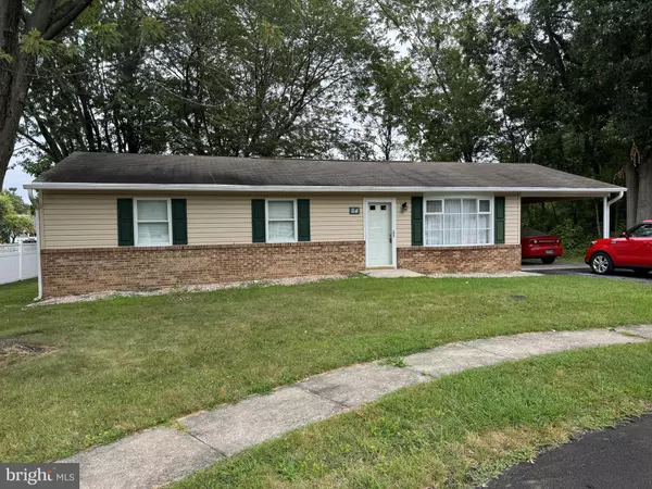 64 STANLEY HAUVER DR, Smithsburg, MD 21783