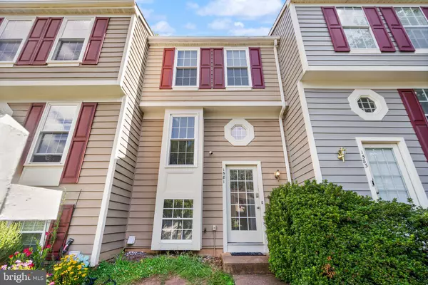 Reston, VA 20194,1581 WOODCREST DR