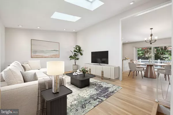 11410 CAM CT, Kensington, MD 20895