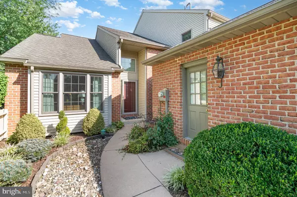 Hershey, PA 17033,17 LEEARDEN RD