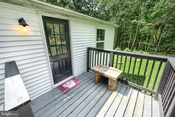 Airville, PA 17302,76 LAUREL DR