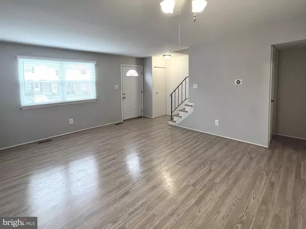 Glen Burnie, MD 21061,462 LONG TOWNE CT