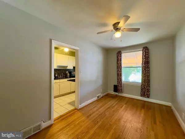 Baltimore, MD 21234,8519 WATER OAK RD