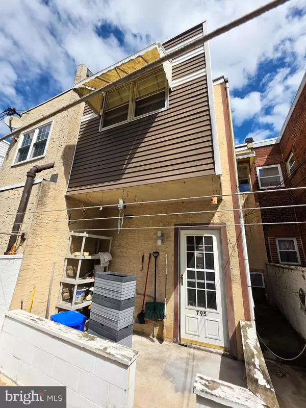 Philadelphia, PA 19145,2634 S 16TH ST