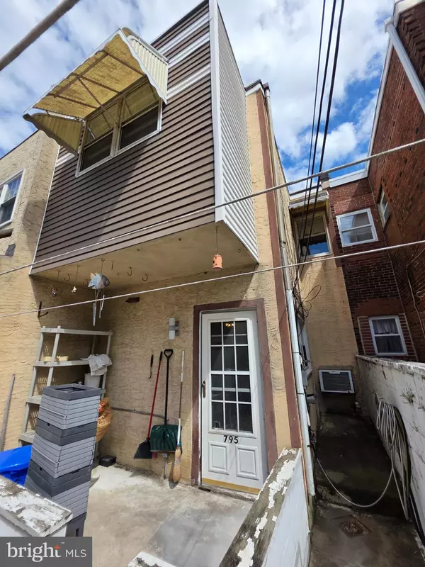 Philadelphia, PA 19145,2634 S 16TH ST