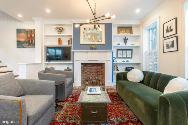 Philadelphia, PA 19146,801 S 18TH ST