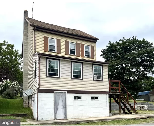 209 E WATER ST, Landisburg, PA 17040