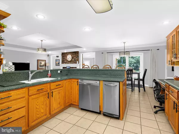 Pasadena, MD 21122,2002 MCKINNON LN