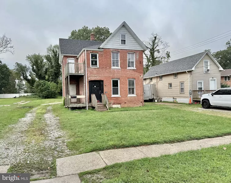 1000 E PARK AVE, Vineland, NJ 08360