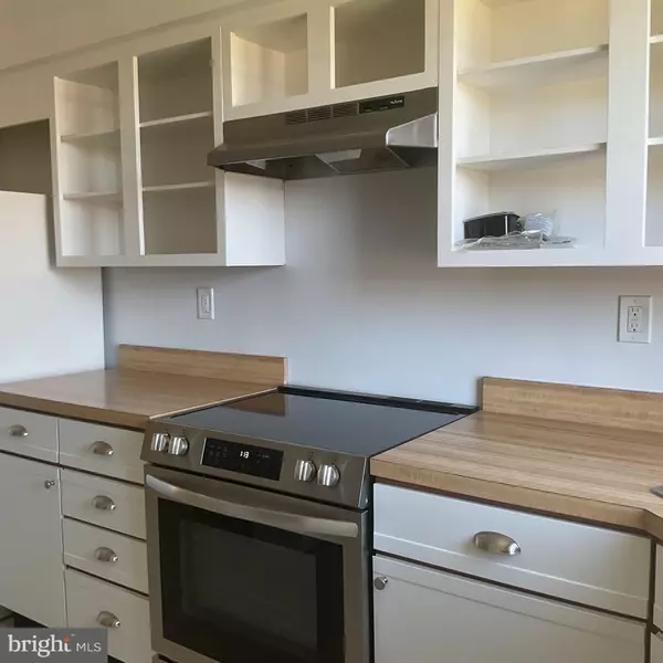Wayne, PA 19087,500 E LANCASTER AVE #126D