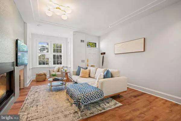Washington, DC 20002,611 F ST NE
