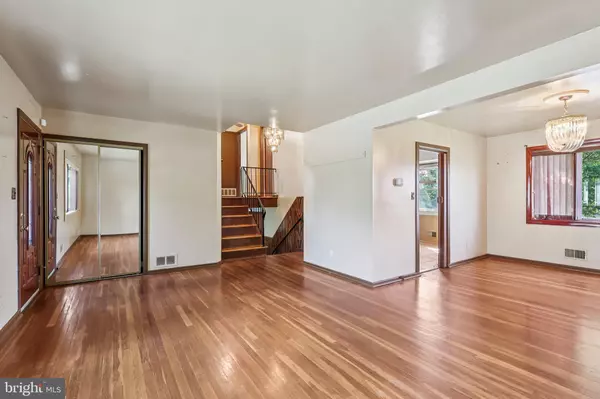 Mount Holly, NJ 08060,237 FRONT ST