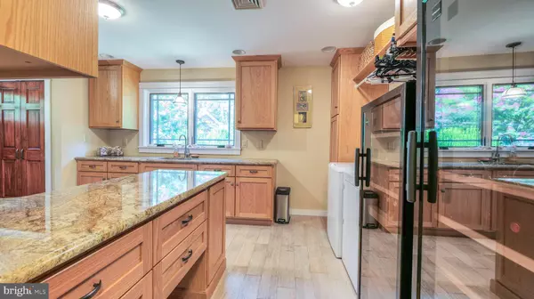 Hammonton, NJ 08037,4119 NESCO RD