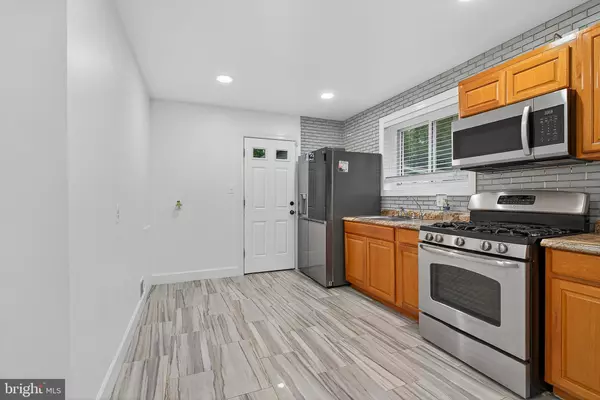 District Heights, MD 20747,8510 BONNY DR