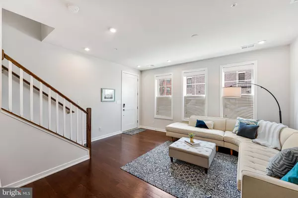 Mclean, VA 22102,7405 BACKETT WOOD TER