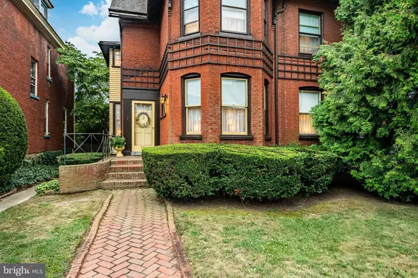 Coatesville, PA 19320,536 E CHESTNUT ST