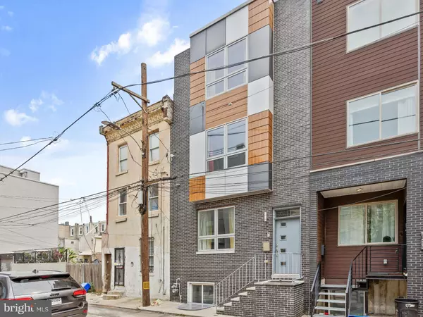 Philadelphia, PA 19122,1435 N ORKNEY ST