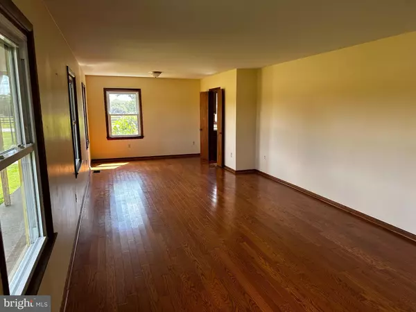 Catharpin, VA 20143,12501 BRIDLE LN