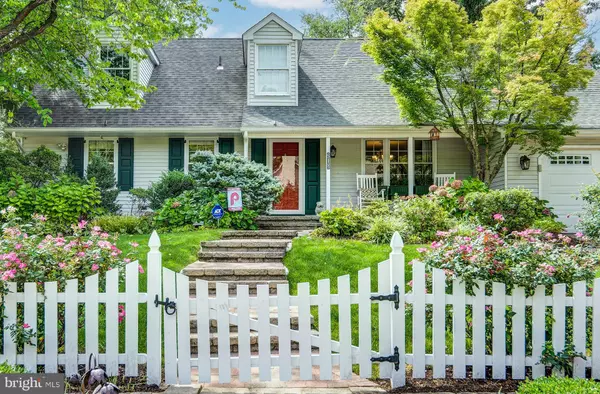 Haddonfield, NJ 08033,6 HERITAGE RD