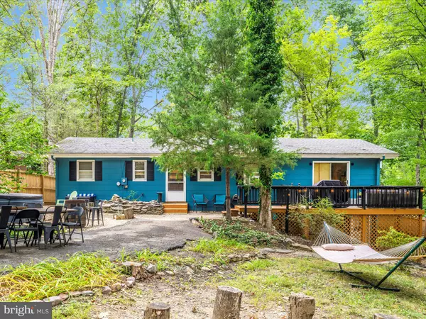 Harpers Ferry, WV 25425,26 SHORE LN