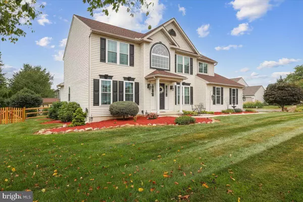 1 INDIAN SPRINGS CT, Morgantown, PA 19543