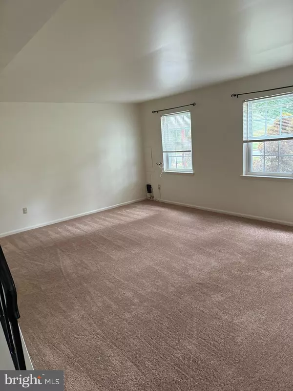 Schwenksville, PA 19473,43 SALEM RD