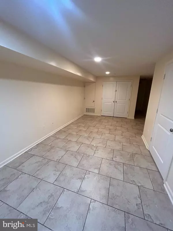 Philadelphia, PA 19121,1813 W BERKS ST #1