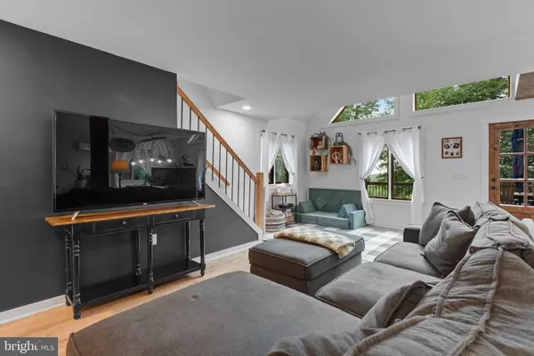 Red Lion, PA 17356,9353 CAMP RD