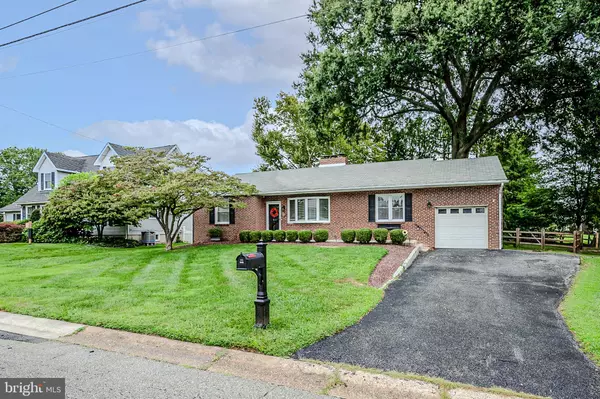 Wilmington, DE 19808,17 OAKNOLL RD