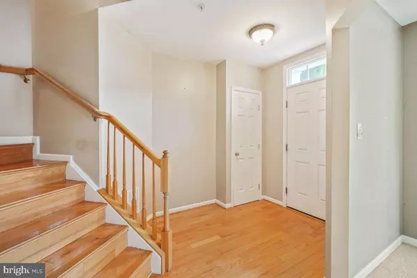Gaithersburg, MD 20878,456 LYNETTE ST