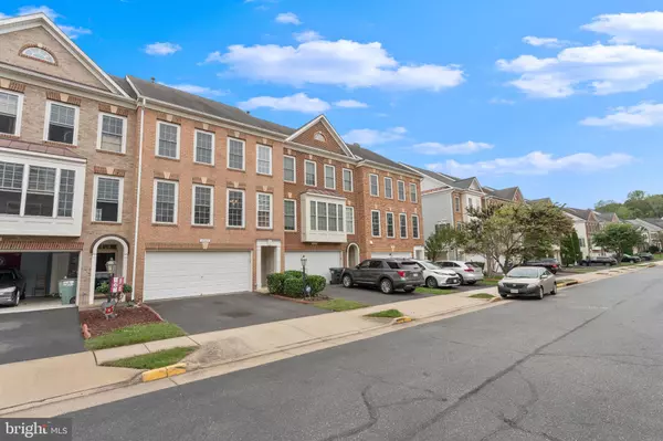 Dumfries, VA 22025,4357 PALTON DR