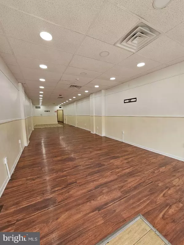 Philadelphia, PA 19120,5708 N 5TH ST