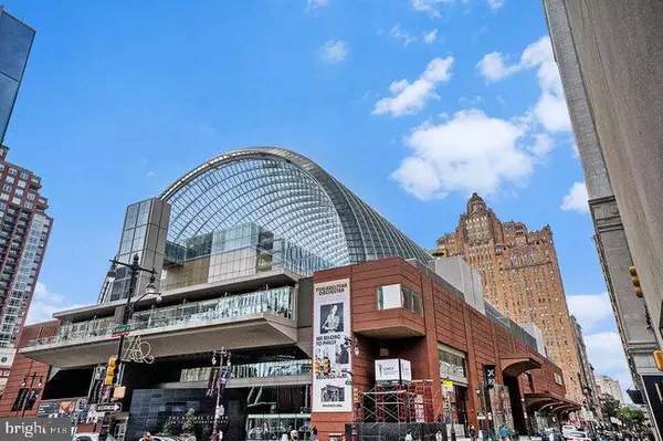 Philadelphia, PA 19107,1326-42 SPRUCE ST #1908