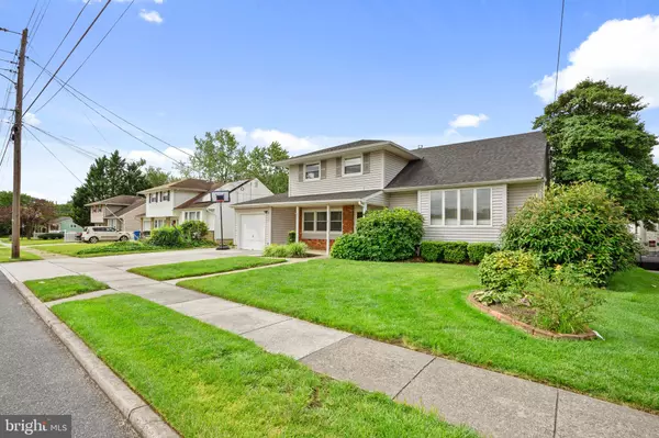 Glassboro, NJ 08028,6 MAYFAIR AVE