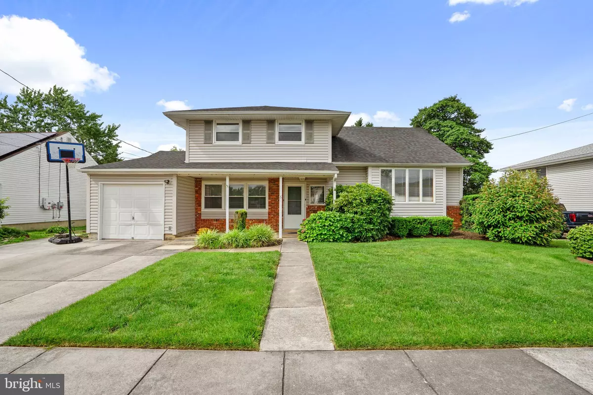 Glassboro, NJ 08028,6 MAYFAIR AVE